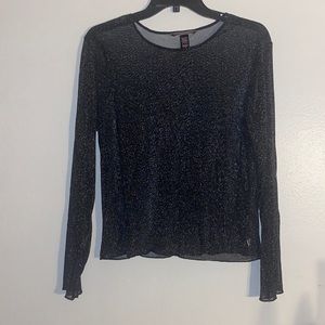 VICTORIA SECRET SHIRT